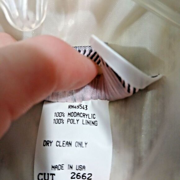 Starfire Size Med Zip up Vest, Very Classy Warm & Cozy Callar Vest. - Picture 12 of 13